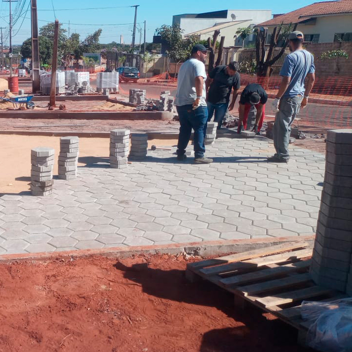 Revitalização em Alto Paraná: Gabas e Lauxen Transformam a Avenida Paraná