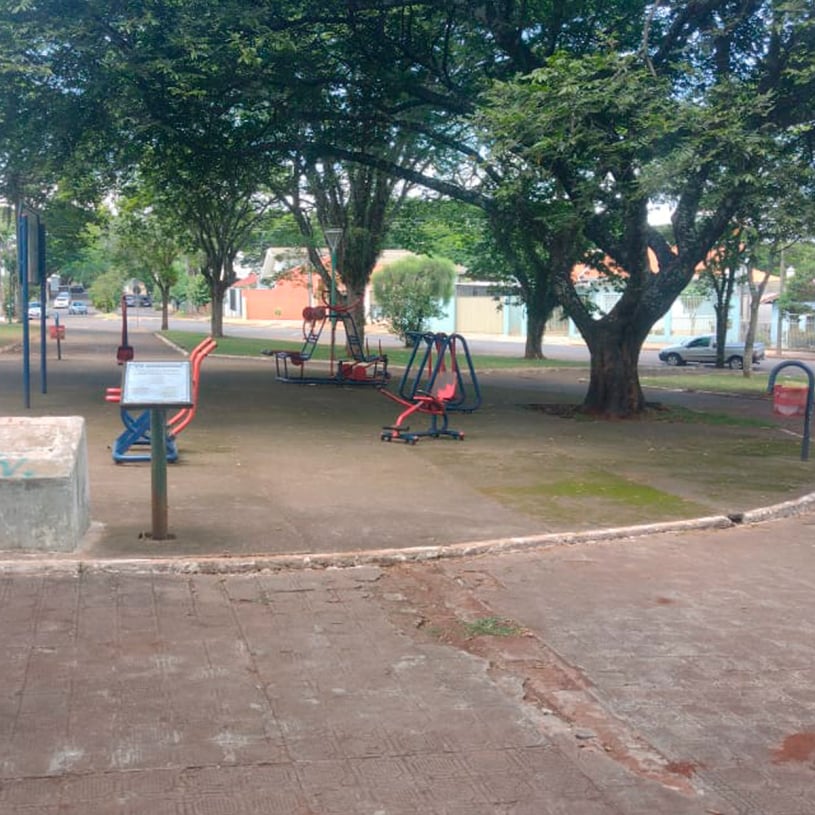 Início da reforma da Praça Geraldo Francisco Miqueletti