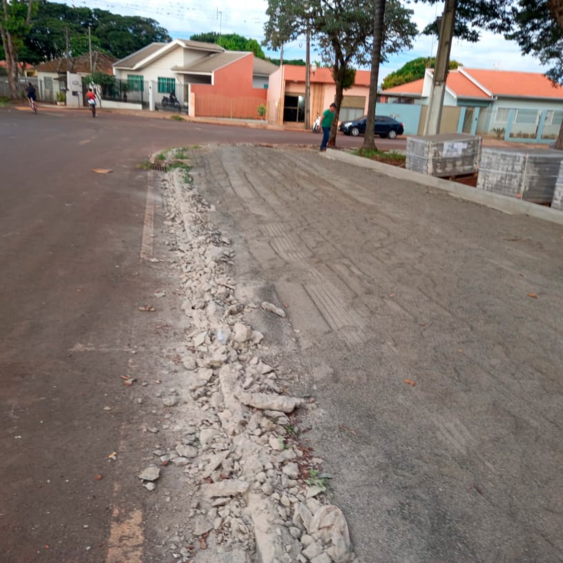 Início da reforma da Praça Geraldo Francisco Miqueletti